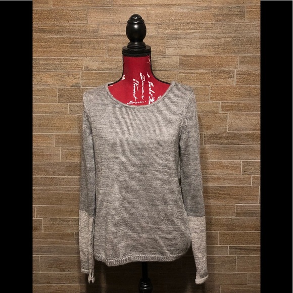The Limited Gray sweater - Picture 3 of 6